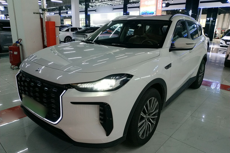 Jetour X70 C-DM 2024 car image #2