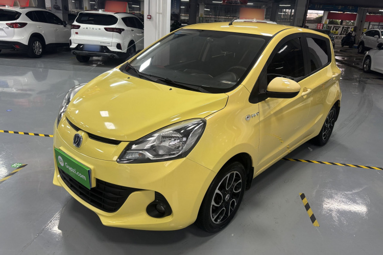 Changan BenBen 2016 car image #2