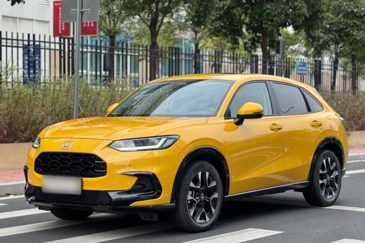 Honda ZR-V 2024 immagine di auto #2