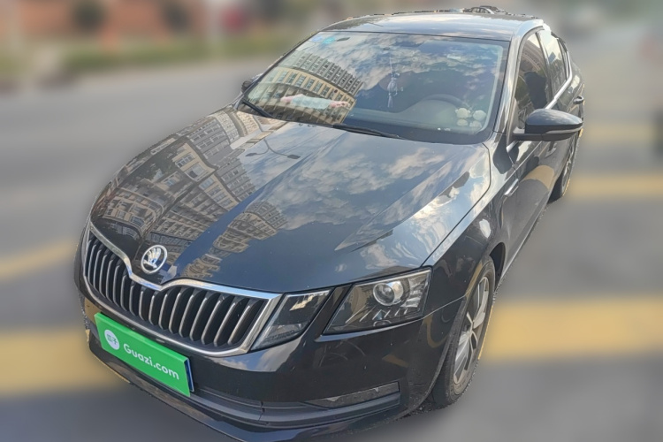 Skoda Octavia 2019 #2 Skoda Octavia 2019 car image #2