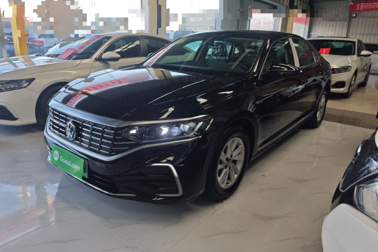 Volkswagen Passat New Energy 2025 #2 Volkswagen Passat New Energy 2025 car image #2