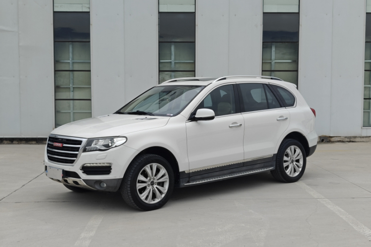 Haval H8 2015 car image #2