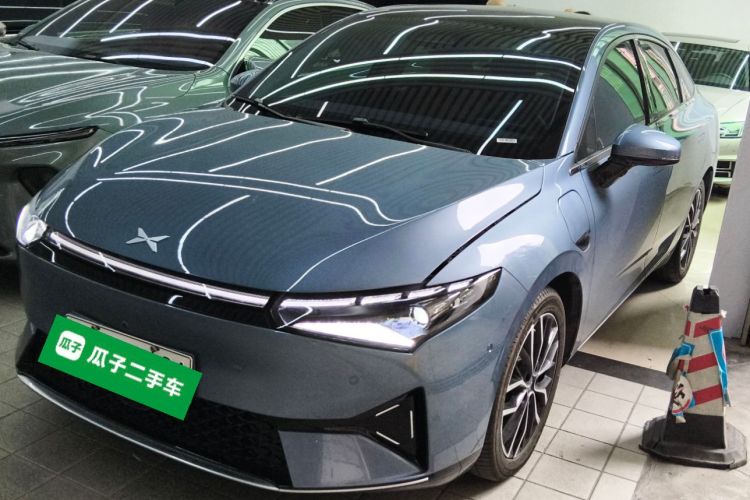 Xpeng P5 2023 #2 Xpeng P5 2023 car image #2