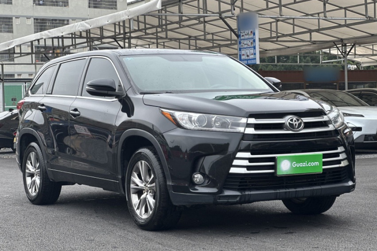 Toyota Highlander (Imported) 2021 #2 Toyota Highlander (Imported) 2021 immagine di auto #2