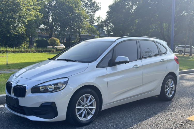 BMW 2 Series Tourer (Imported) 2019 car image #2