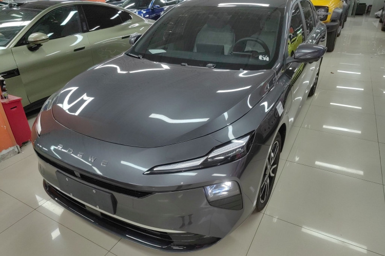 Roewe D6 2025 изображение автомобиля #2