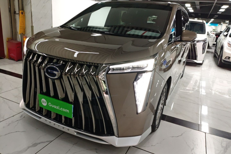 GAC Trumpchi M8 2023 car image #2