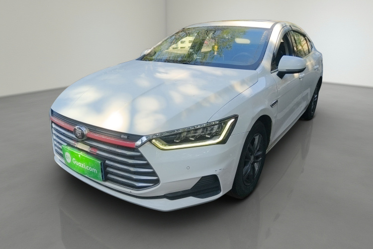 BYD Qin Pro 2018 #2 BYD Qin Pro 2018 car image #2