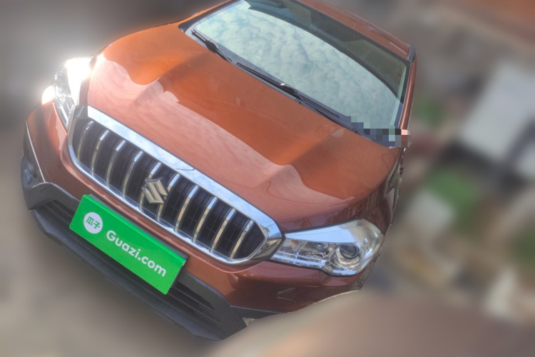 Suzuki SX4 S-CROSS 2018 imagem de carro #2