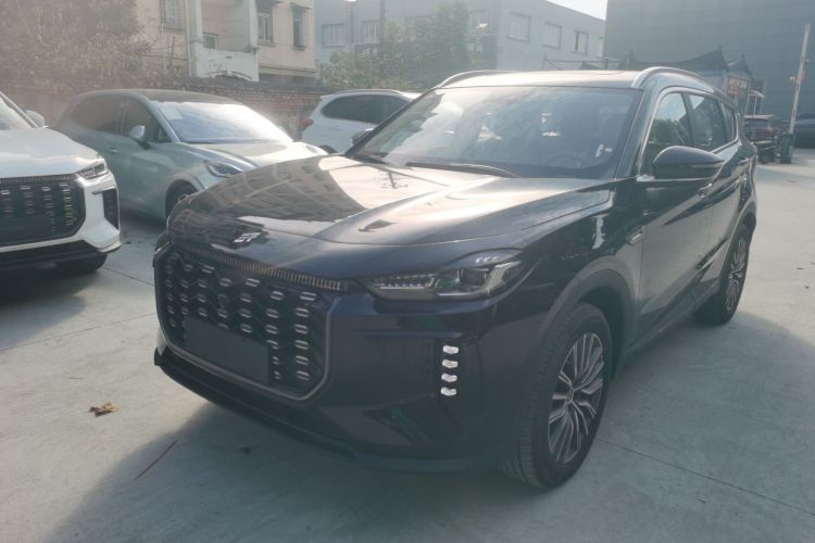 Jetour X70 C-DM 2025 #2 Jetour X70 C-DM 2025 car image #2