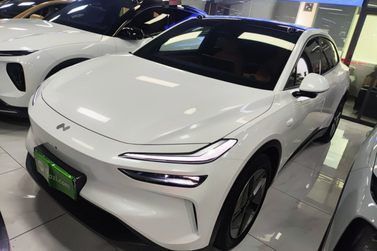 2025 image de voiture #2