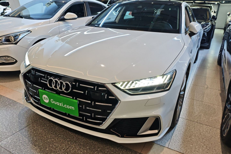 Audi A7L 2022 #2 Audi A7L 2022 car image #2