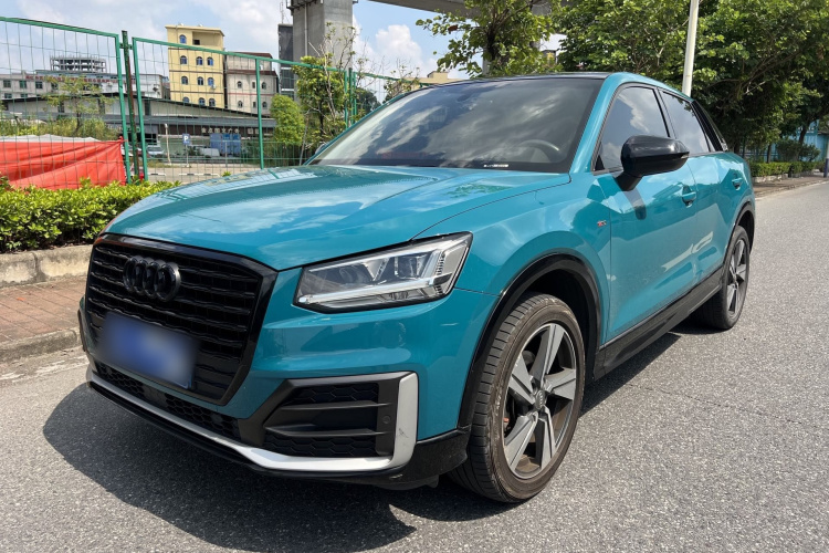 Q2L 2020 car image #2