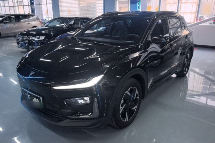 哪吒汽车 哪吒X 2023 #2 哪吒汽车 哪吒X 2023 汽车图片 #2