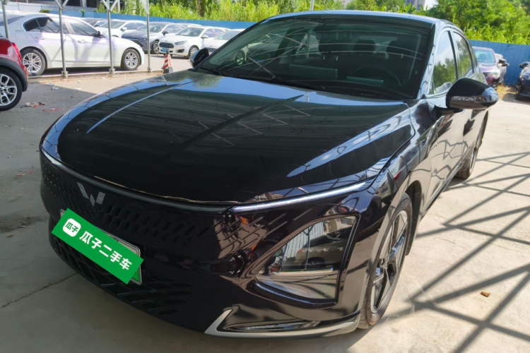 Wuling Starlight 730 New Energy 2023 صورة سيارة #2