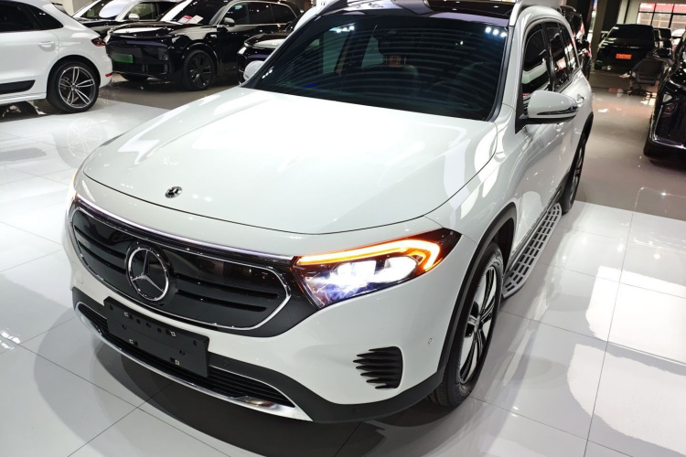 Mercedes-Benz EQB Class 2022 #2 Mercedes-Benz EQB Class 2022 car image #2