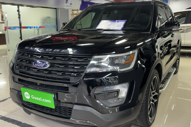 Ford Explorer (Imported) 2015 #2 Ford Explorer (Imported) 2015 car image #2