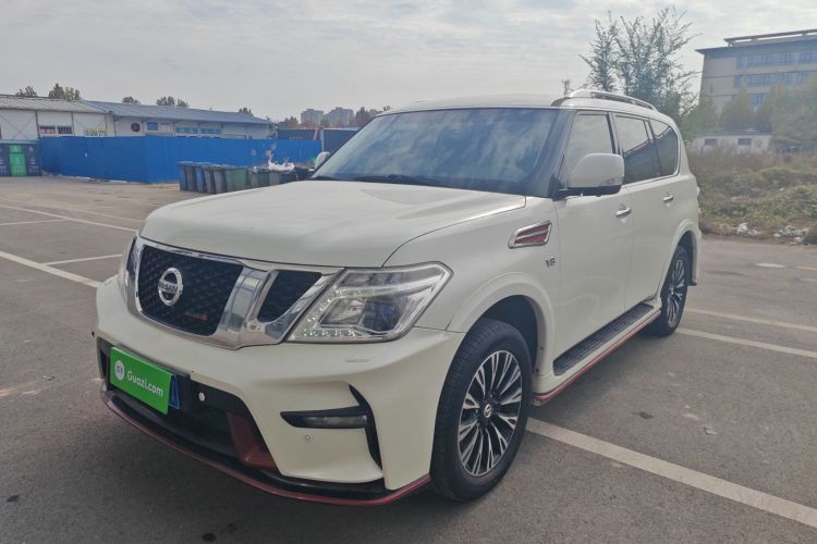 Nissan 2017 car image #2
