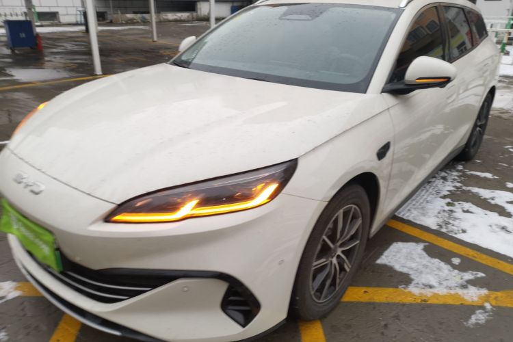 BYD Seal 06 DM-i 2025 #2 BYD Seal 06 DM-i 2025 صورة سيارة #2