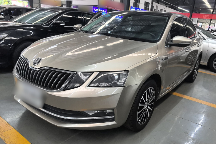 Skoda Octavia 2018 #2 Skoda Octavia 2018 car image #2