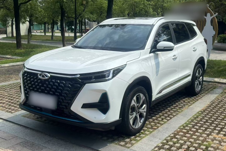 Chery Tiggo 8 PRO New Energy 2023 car image #2