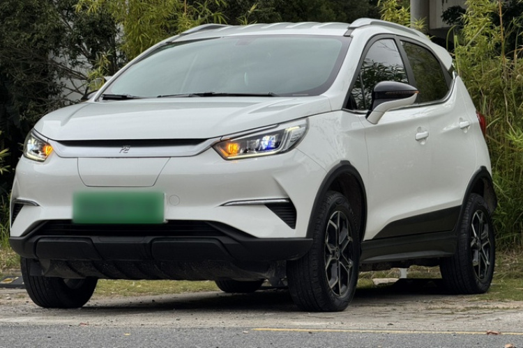 BYD Yuan 2021 car image #2