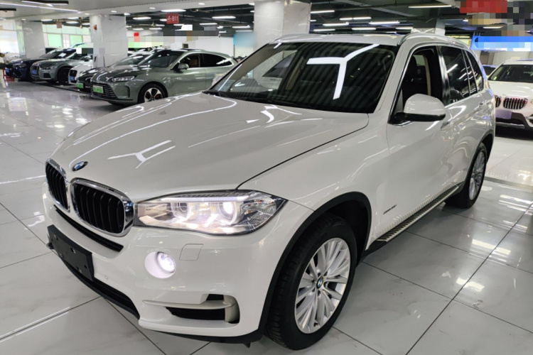 BMW X5 2015 car image #2