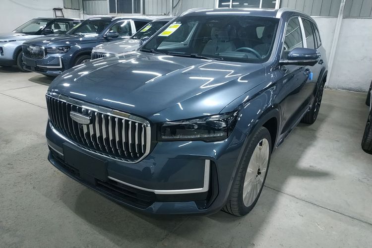 GEELY Monjaro MHEV 2025 #2 GEELY Monjaro MHEV 2025 car image #2