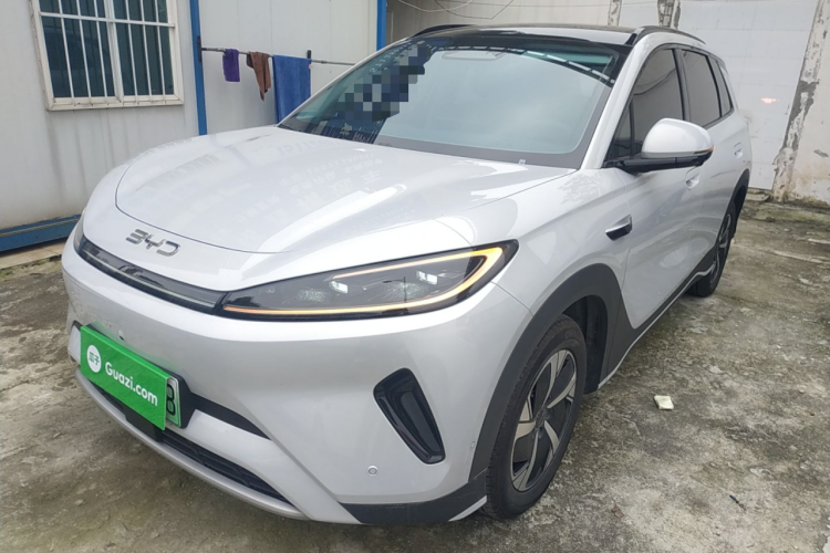 BYD Sea Lion 05 EV 2025 #2 BYD Sea Lion 05 EV 2025 car image #2