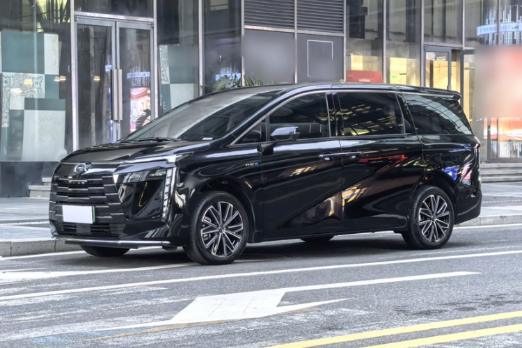 GAC Trumpchi E8 New Energy 2024 #2 GAC Trumpchi E8 New Energy 2024 car image #2