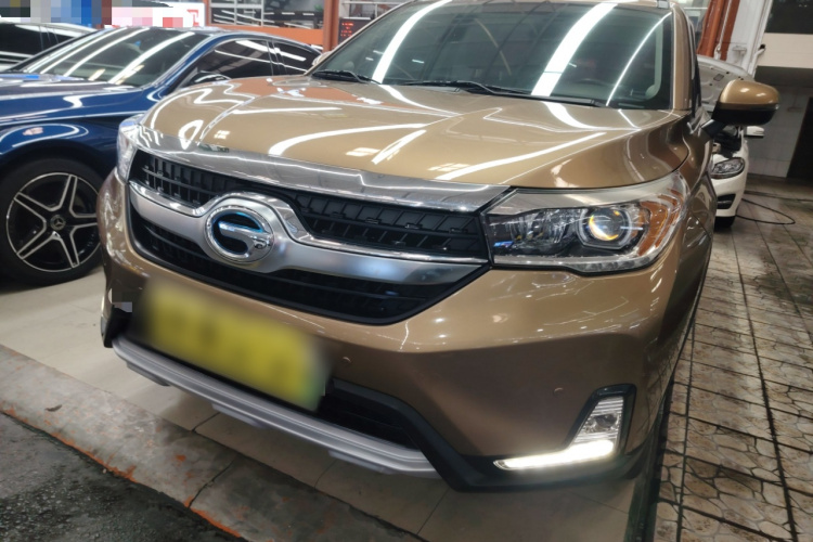 GAC Qizhi PHEV 2018 car image #2