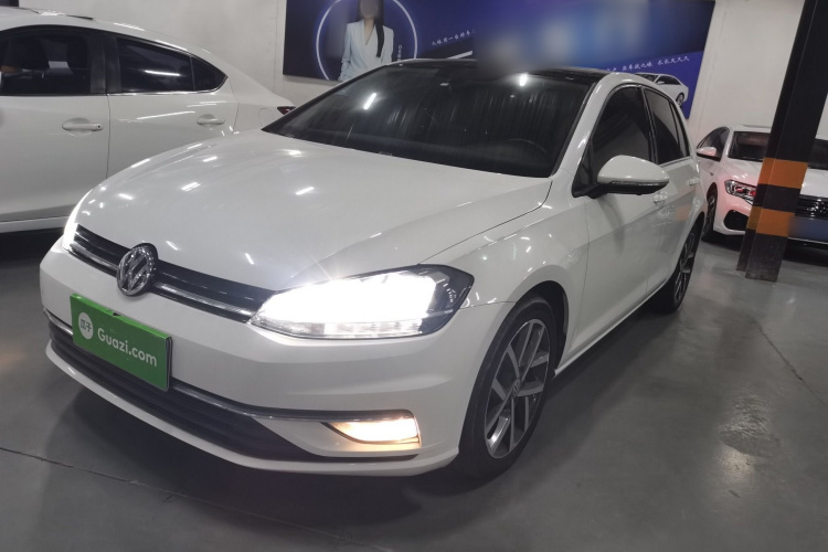 Volkswagen Golf 2019 #2 Volkswagen Golf 2019 car image #2