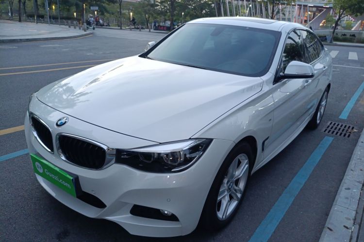 BMW 3 Series GT 2020 immagine di auto #2