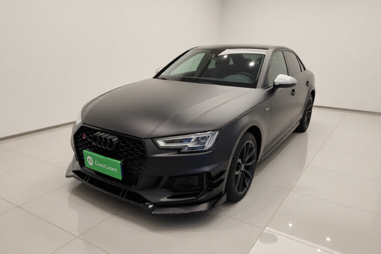 Audi A4L 2019 car image #2
