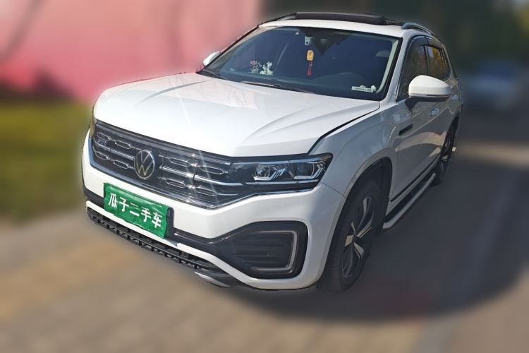 Volkswagen Tayron GTE 2021 #2 Volkswagen Tayron GTE 2021 car image #2