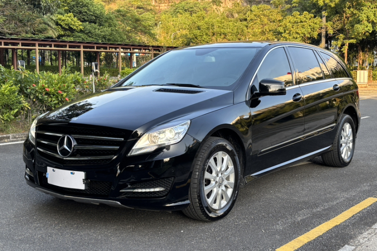 Mercedes-Benz R Class 2017 #2 Mercedes-Benz R Class 2017 car image #2