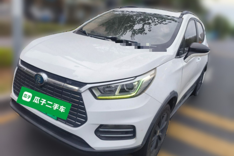 BYD Yuan New Energy 2019 immagine di auto #2