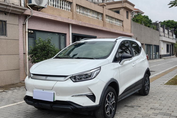 BYD Yuan 2022 car image #2