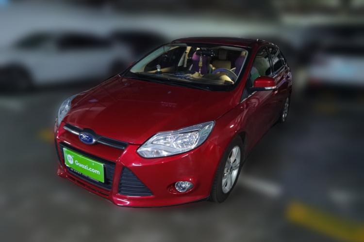 Ford Focus (Imported) 2015 #2 Ford Focus (Imported) 2015 car image #2