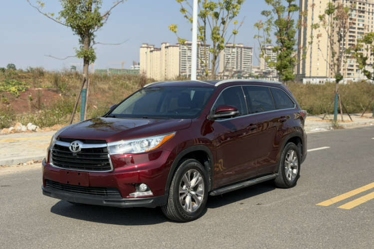 Toyota Highlander (Imported) 2016 car image #2