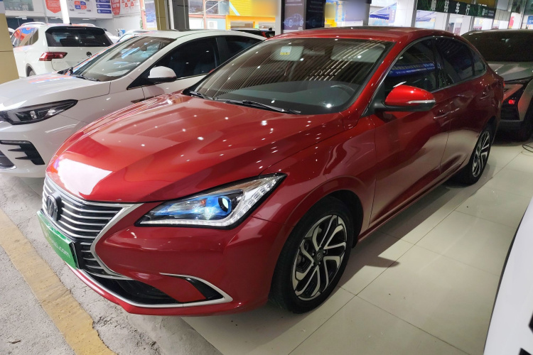 Changan Eado EV 2018 car image #2