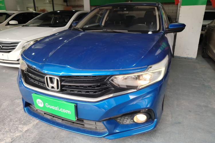 Honda Envix 2019 #2 Honda Envix 2019 car image #2