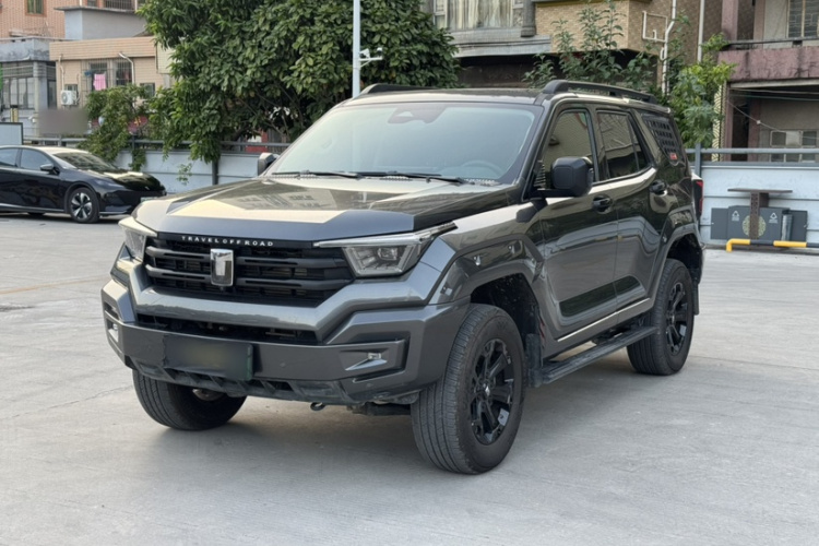 Tank 400 2023 car image #2