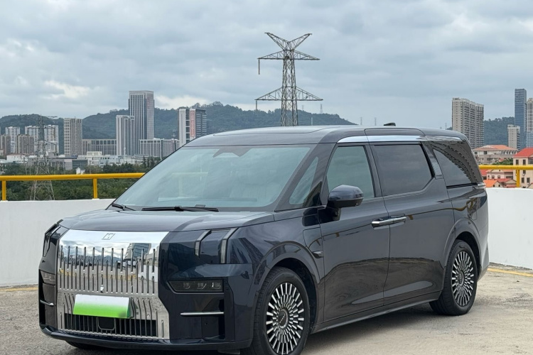 Volkswagen Phideon 2023 car image #2