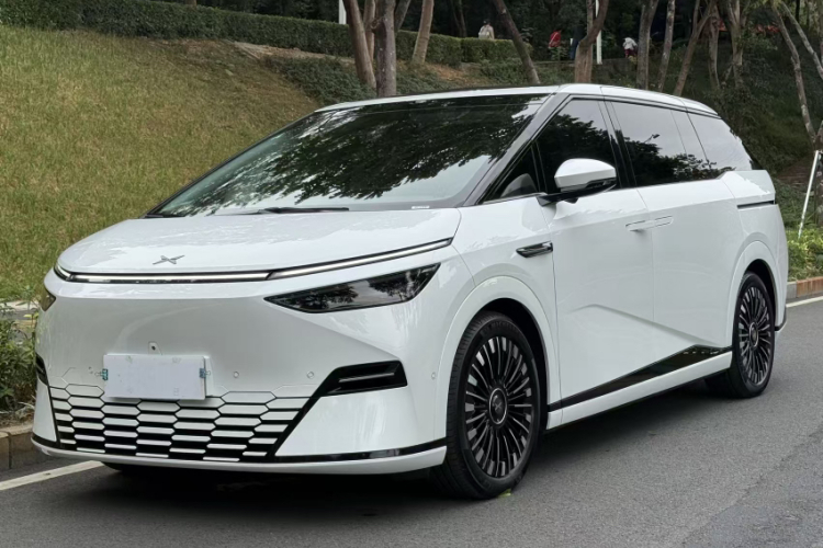 Xpeng X9 2025 #2 Xpeng X9 2025 immagine di auto #2