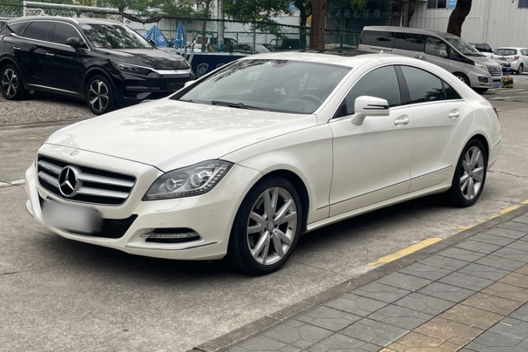 Mercedes-Benz CLS Class 2014 car image #2