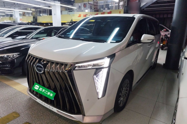 GAC Trumpchi M8 2023 #2 GAC Trumpchi M8 2023 car image #2