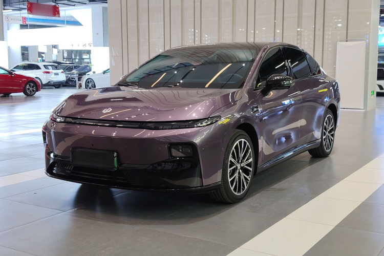 零跑汽车 零跑B01 2025 汽车图片 #2