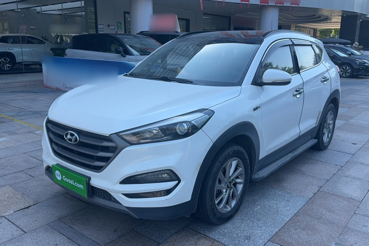 Hyundai Tucson (Imported) 2016 #2 Hyundai Tucson (Imported) 2016 car image #2