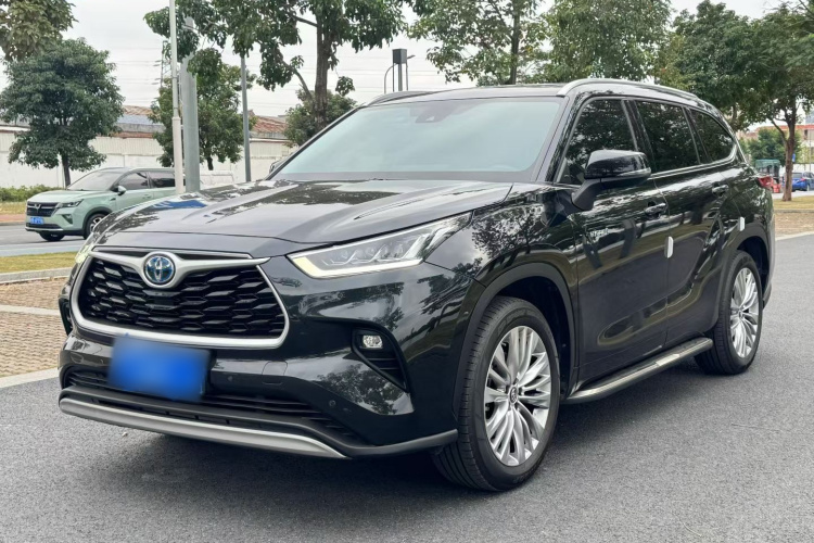 Toyota Highlander (Imported) 2022 immagine di auto #2